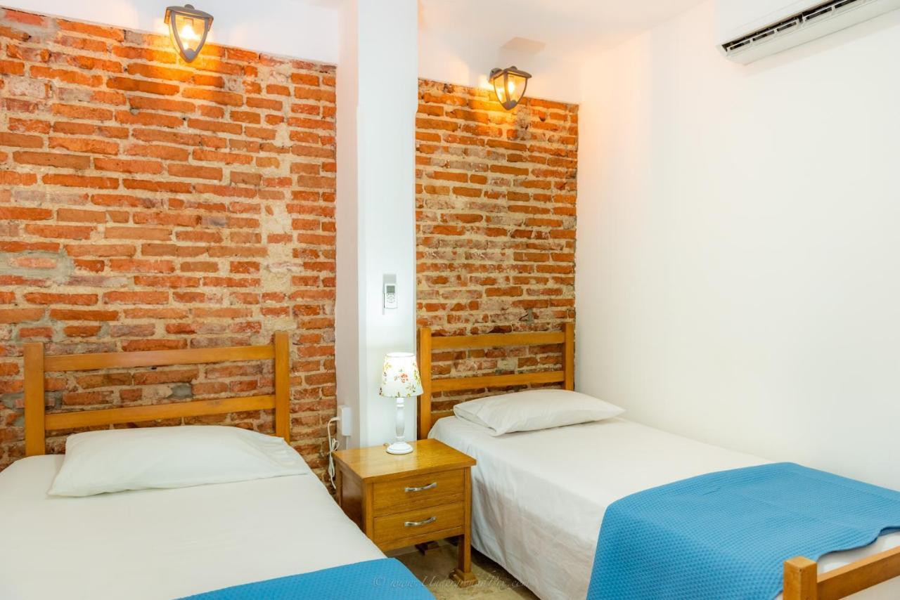 לינה וארוחת בוקר בארנקווילה Casa Caribe Colonial מראה חיצוני תמונה