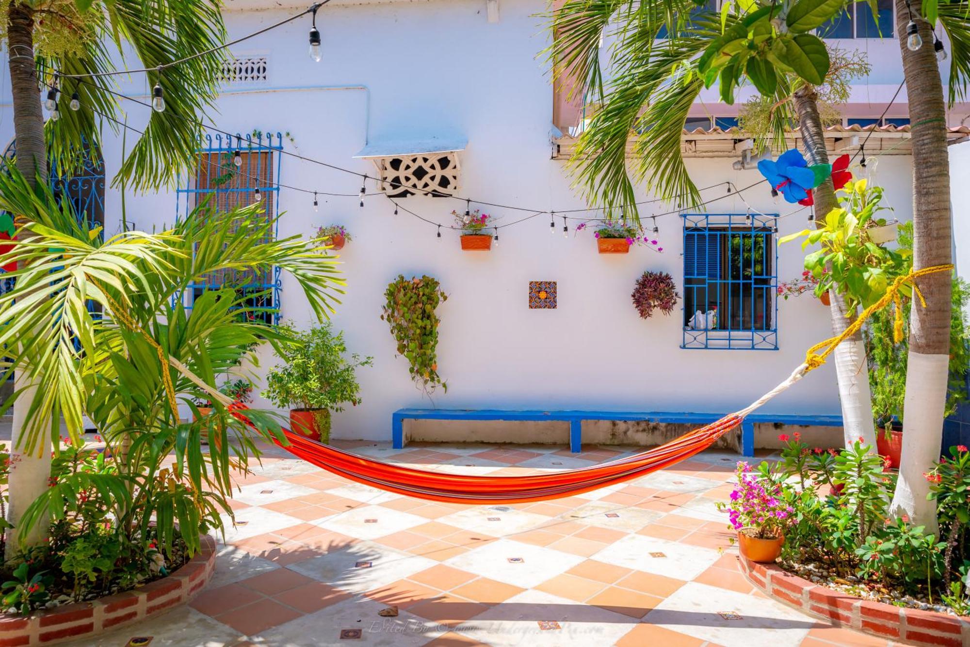 לינה וארוחת בוקר בארנקווילה Casa Caribe Colonial מראה חיצוני תמונה