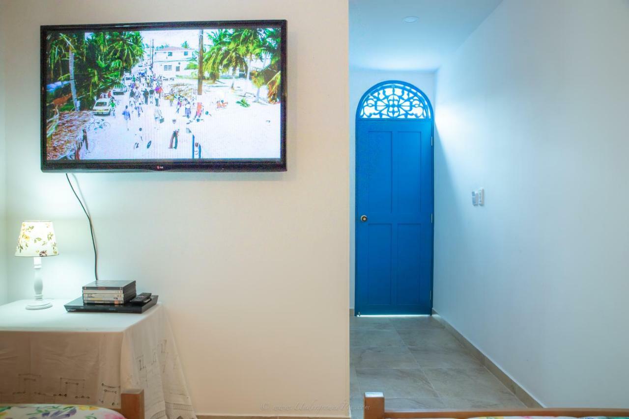 לינה וארוחת בוקר בארנקווילה Casa Caribe Colonial מראה חיצוני תמונה